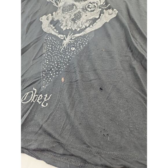 Obey | Black, Distressed Skull & Jawbone T-shirt | Size Medium - Picture 4 of 6